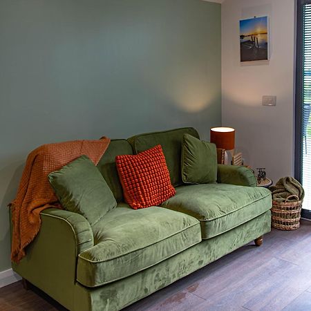 Lough Beg Glamping Hotell Newferry Eksteriør bilde